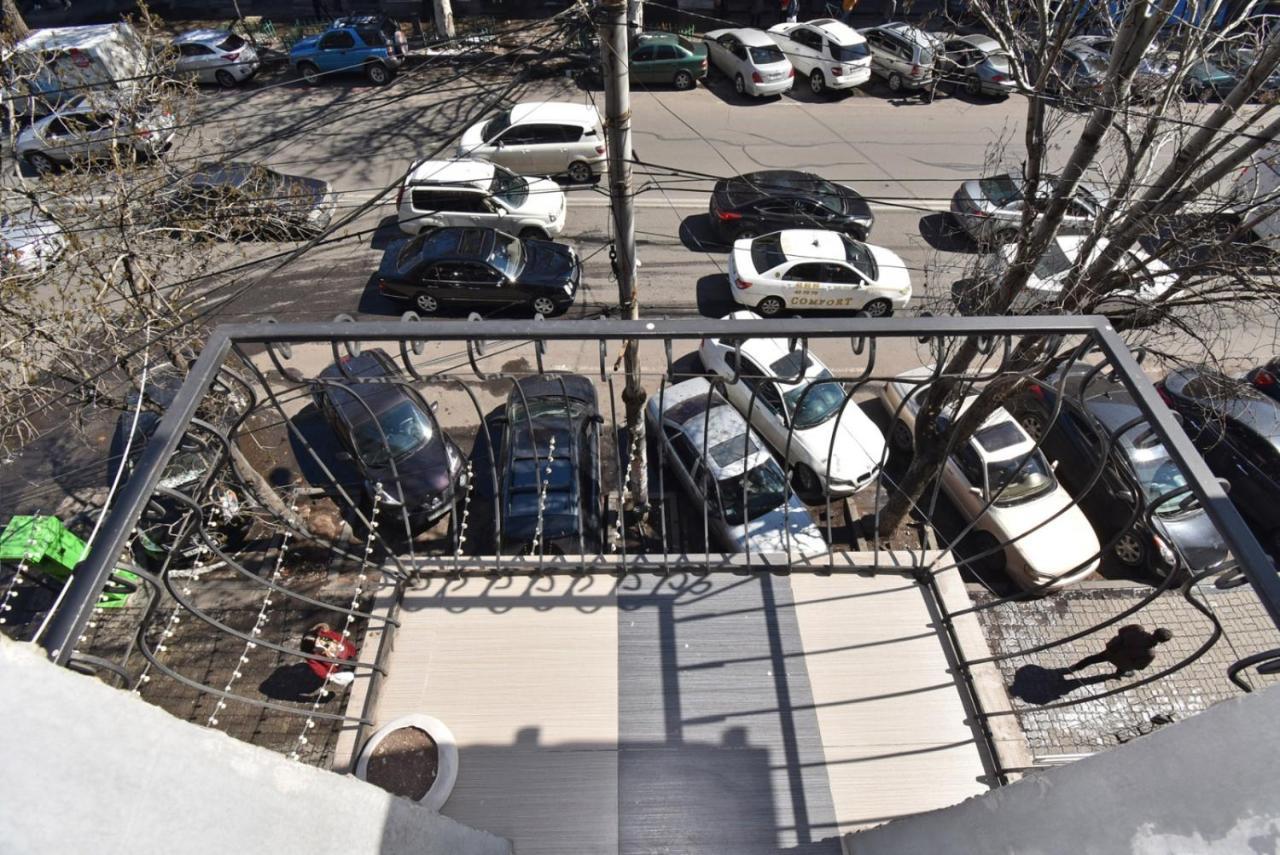 Прекрасная 4-Ех Комнатная Квартира В Самом Центре Erivan Exterior foto